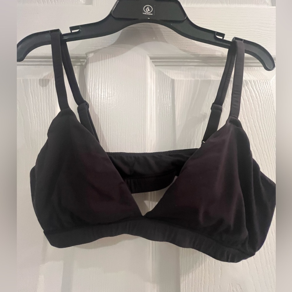 SKIMS FITS EVERYBODY TRIANGLE BRA Onyx Black Size M - Picture 5 of 9